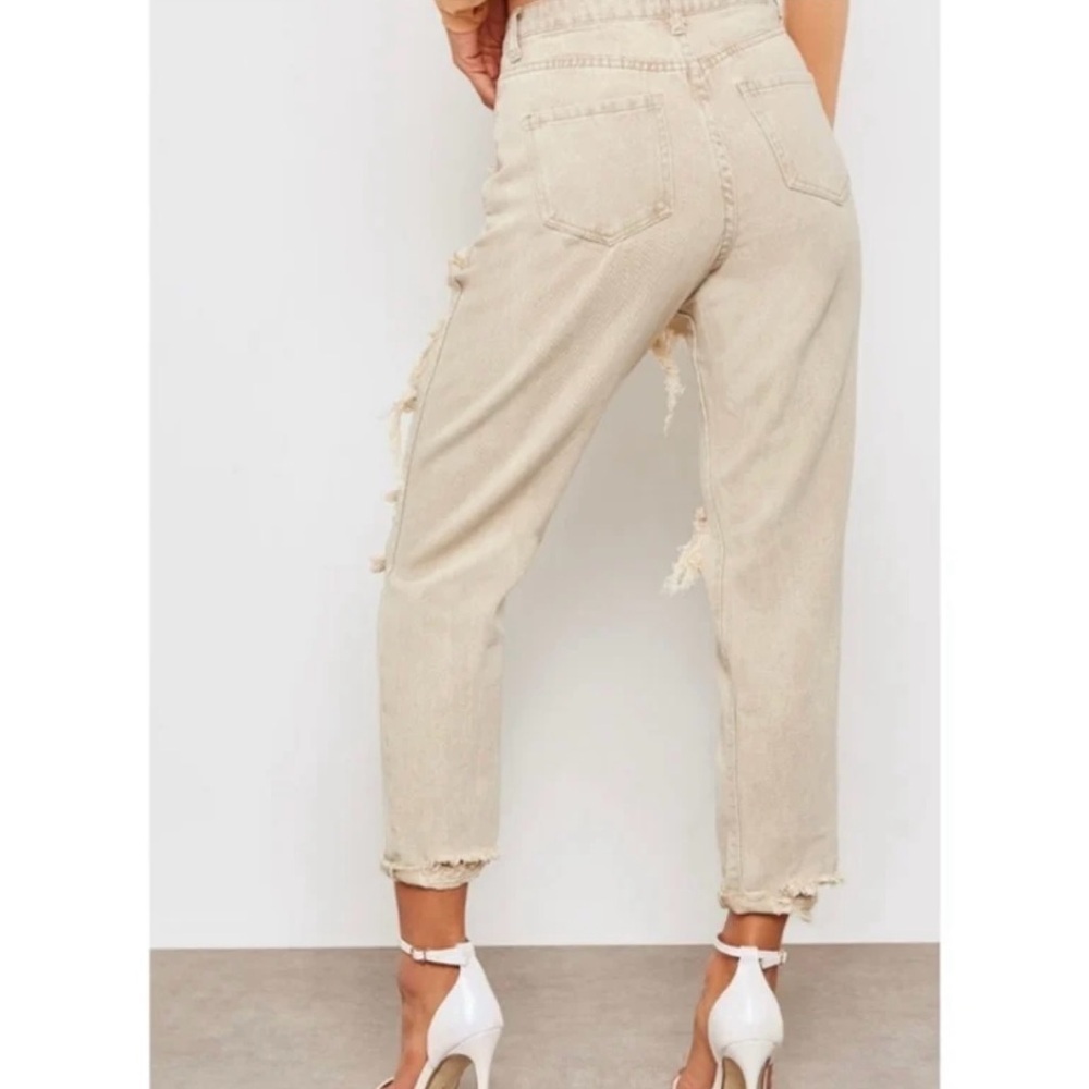 Missguided Riot Distressed High Rise Mom Jeans - Picture 3 of 9